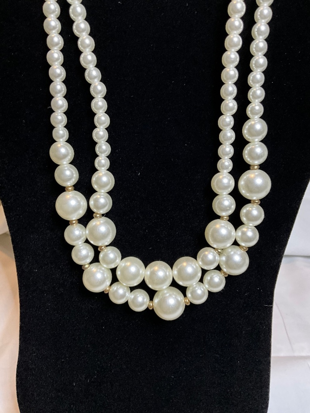 Vintage=Style Double Strand Faux Pearl Necklace,‎ Graduated Beads, 9” Drop
